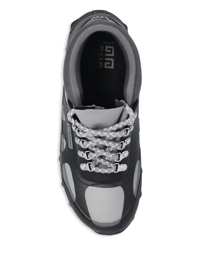 Givenchy Bogs Lace-up Low Sneakers In Black