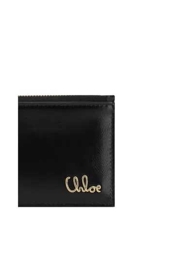 Chloé Iconic Logo Zip-around Leather Wallet In Black