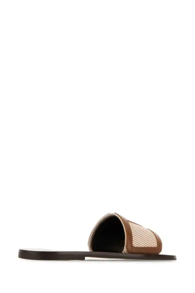Valentino Garavani Superstar Slide Slipper With Vlogo Detail And Premium Materials