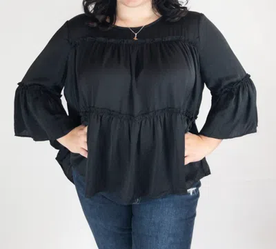 Eesome Ruffle Curvy Blouse In Black In Black