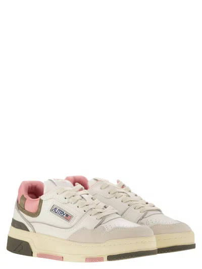 Autry Clc Low Sneakers In Leather And Suede Color White And Geranium In Neutral
