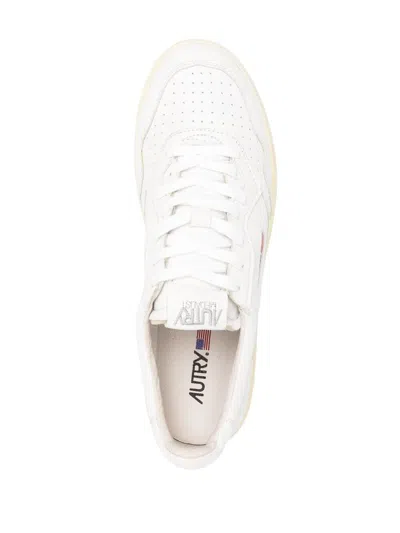 Autry Medalist Low White Sneakers With Suede Inserts And Tonal Heel Tab In Leather Man