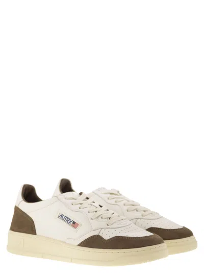 Autry Medalist Low Sneakers In Goatskin And Suede