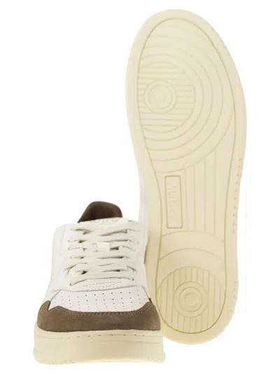Autry Medalist Low Sneakers In Goatskin And Suede