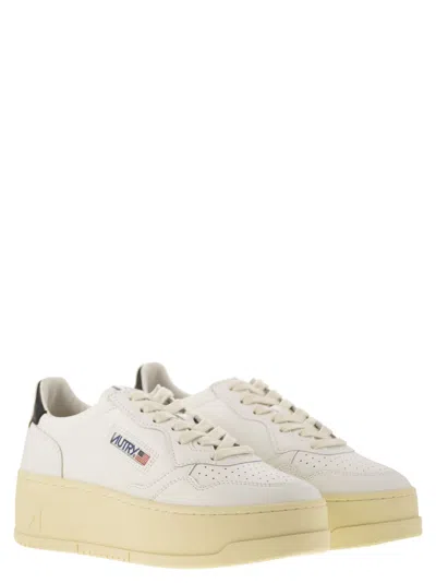 Autry Platform Low-top Sneakers With Platform In White