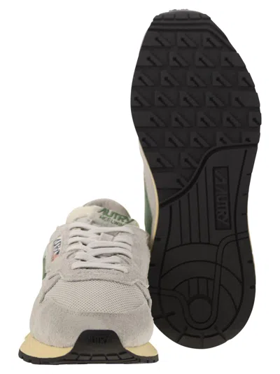 Autry Reelwind Super Vintage Grey Sneakers With Logo Patch On The Tongue And Contrasting Heel In Fabric An In Gray