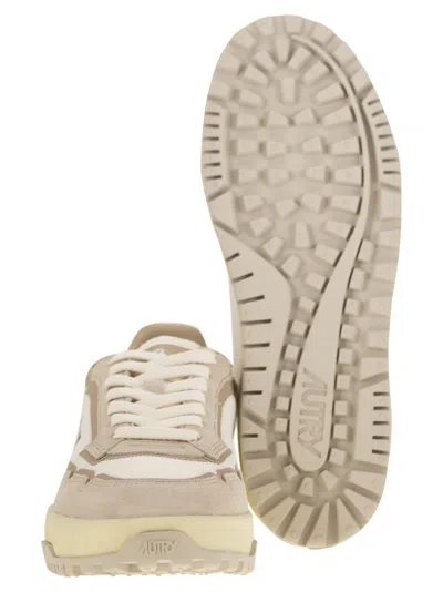 Autry Sneakers Wildpace Low In Mesh E Suede