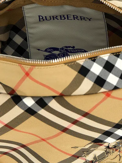 Burberry Essential Crossbody
