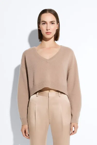 Lapointe Cashmere Cropped V Neck Sweater In Oat