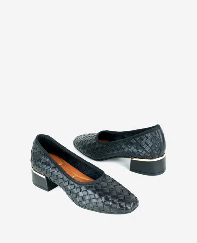 Kenneth Cole Birdie Woven Leather Pump In Black Woven Leather