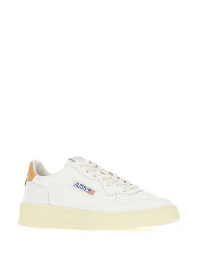 Autry Medialist Low Leather Sneakers