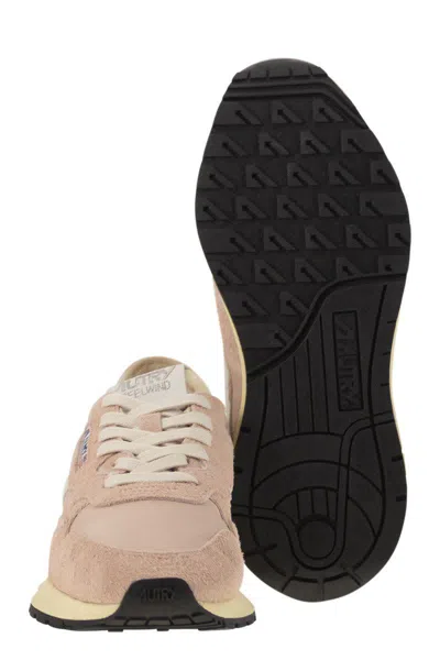 Autry Reelwind - Suede And Technical Textile Trainer In Pink