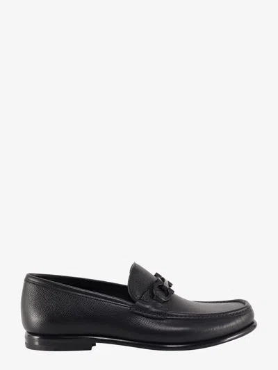 Ferragamo Leather David Loafer With Gancini Hook For Men In Black