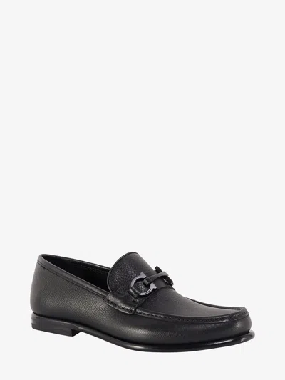 Ferragamo Leather David Loafer With Gancini Hook For Men In Black