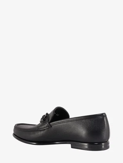 Ferragamo Leather David Loafer With Gancini Hook For Men In Black