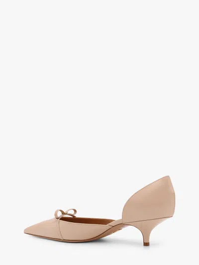 Ferragamo Women  Beige Pumps In Cream