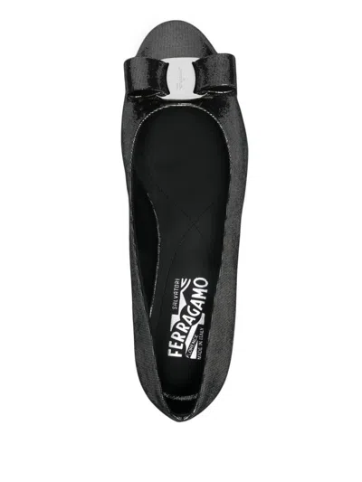 Ferragamo Bow Ballet Shoes In Silver