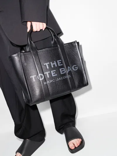 Marc Jacobs Structured Black Leather Handbag With Rounded Top Handles In Black