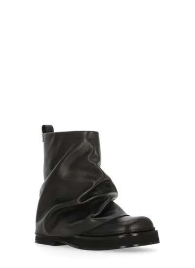 Attico 'mini Robin' Black Ankle Boots With Logo Plaque On The Rear And Pull-tab At The Heel In Black