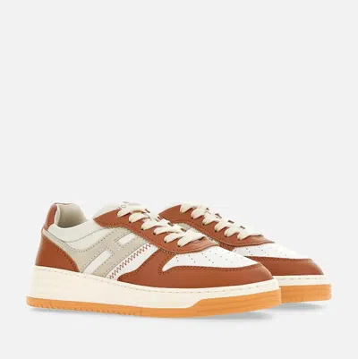 Hogan H630 Sneakers In Brown