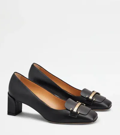 Tod's With Heel In Black