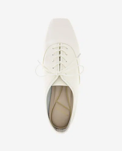 Kenneth Cole Justice Box Toe Lace Up Flat In Ecru Leather