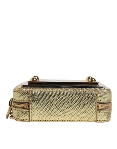 Pre-owned Dolce & Gabbana Gold Leather Dg Logo Plaque Zip Around Clutch Women's Bag ()