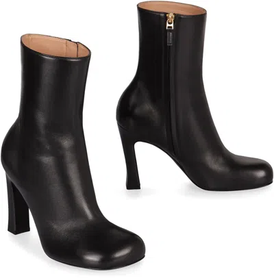 Bottega Veneta Nico Ankle Boots In Smooth Leather In Black