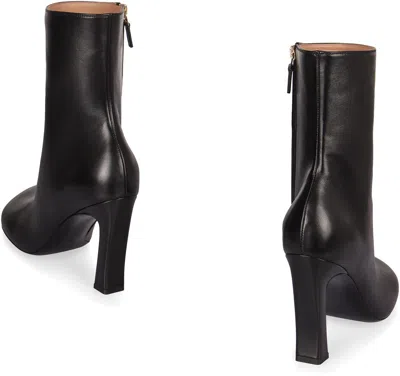 Bottega Veneta Nico Ankle Boots In Smooth Leather In Black