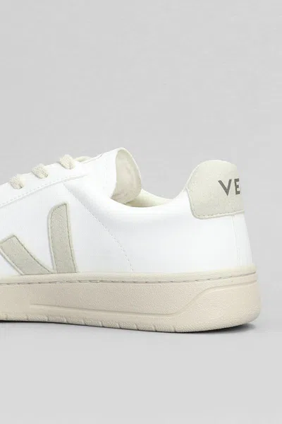 Veja Urca Sneakers With Cruelty-free Leather In White