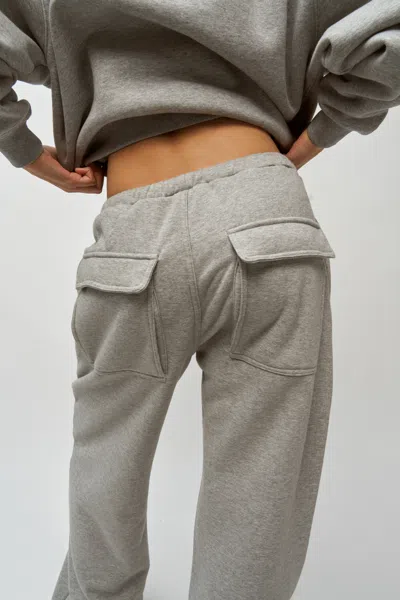 Danielle Guizio Ny Fleece Cargo Sweatpant In Heather Grey
