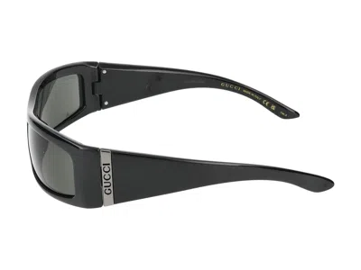 Gucci Shield-frame Injection Sunglasses In Black