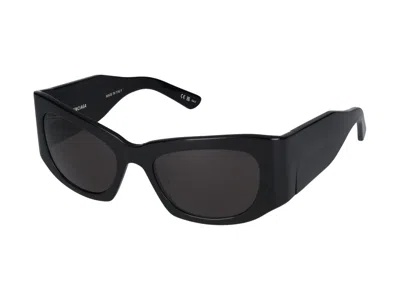 Balenciaga Grey Rectangular Ladies Sunglasses Bb0096s 001 51