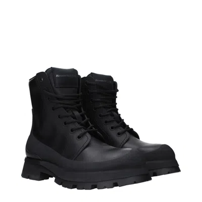 Alexander Mcqueen Stivaletti Uomo Pelle Nero