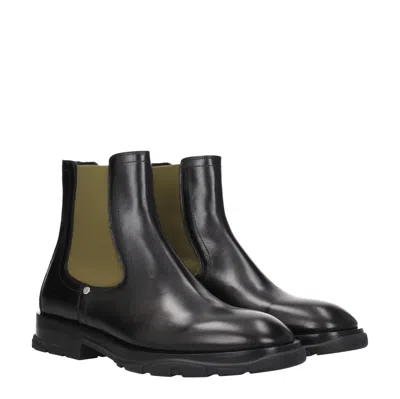 Alexander Mcqueen Leather Chelsea Boots
