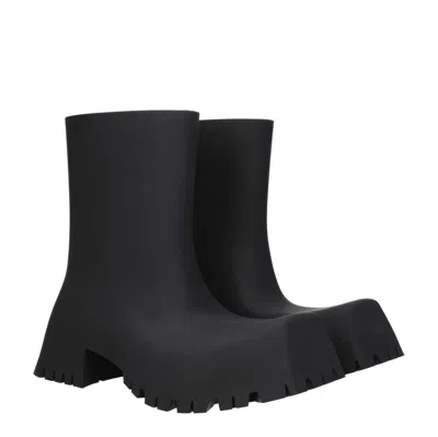 Balenciaga Low Heels Ankle Boots In Black Rubber/plasic