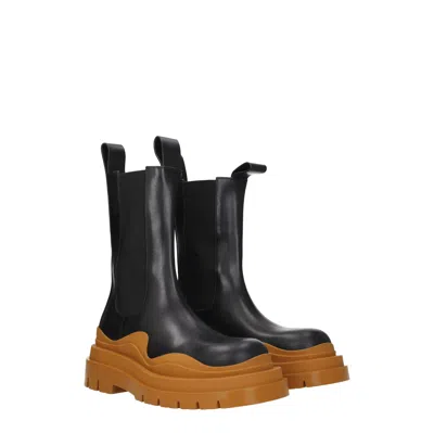 Bottega Veneta Men's Leather Boots Black/cognac