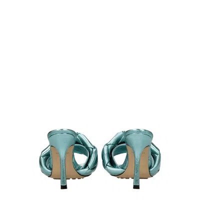 Bottega Veneta Elegant Light Blue Leather Sandals