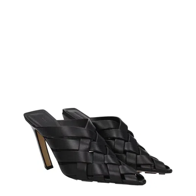 Bottega Veneta 100mm Intreccio Leather Pumps