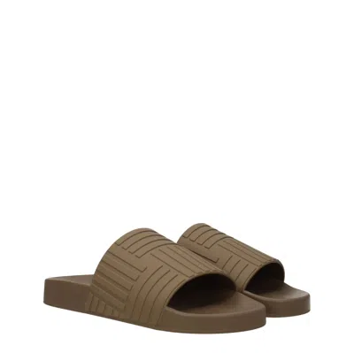 Bottega Veneta Sliders Carpet In Gomma Beige .