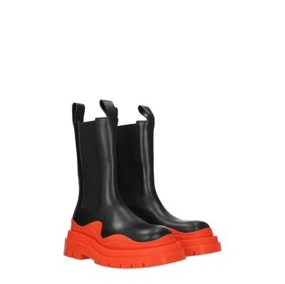 Bottega Veneta Women's Leather Boots Black/sunburst