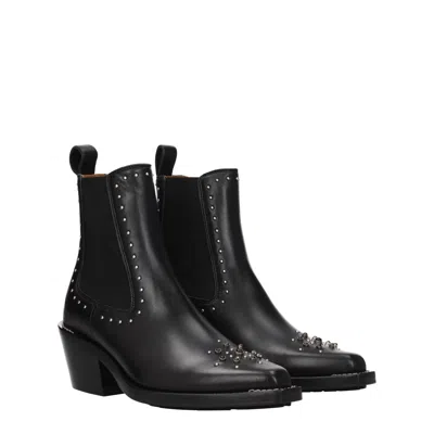 Chloé 60 Studded Leather Ankle Boots