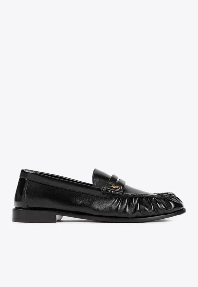 Saint Laurent Ysl Logo Leather Loafers In Nero