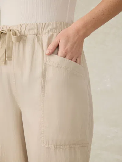 Faherty Topanga Drape Pants In Wheaten