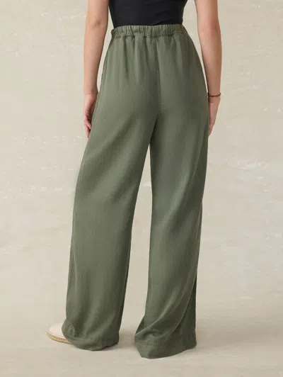 Faherty Topanga Drape Pants In Thyme