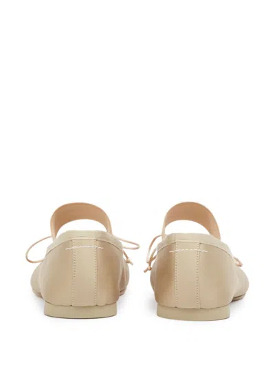 Mm6 Maison Margiela Atomic Sole Leather Block Heel Ballerinas In Powder