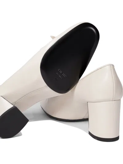 Khaite Fawn Zweifarbige Pumps Aus Lackleder In White