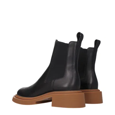 Loewe Logo Details Chelsea Boots