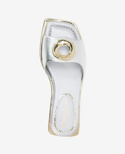 Kenneth Cole Asher Metallic Metal Ring Sandal In Silver Leather