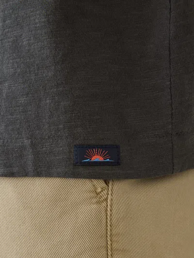Faherty Sunwashed Pocket T-shirt In Graphite